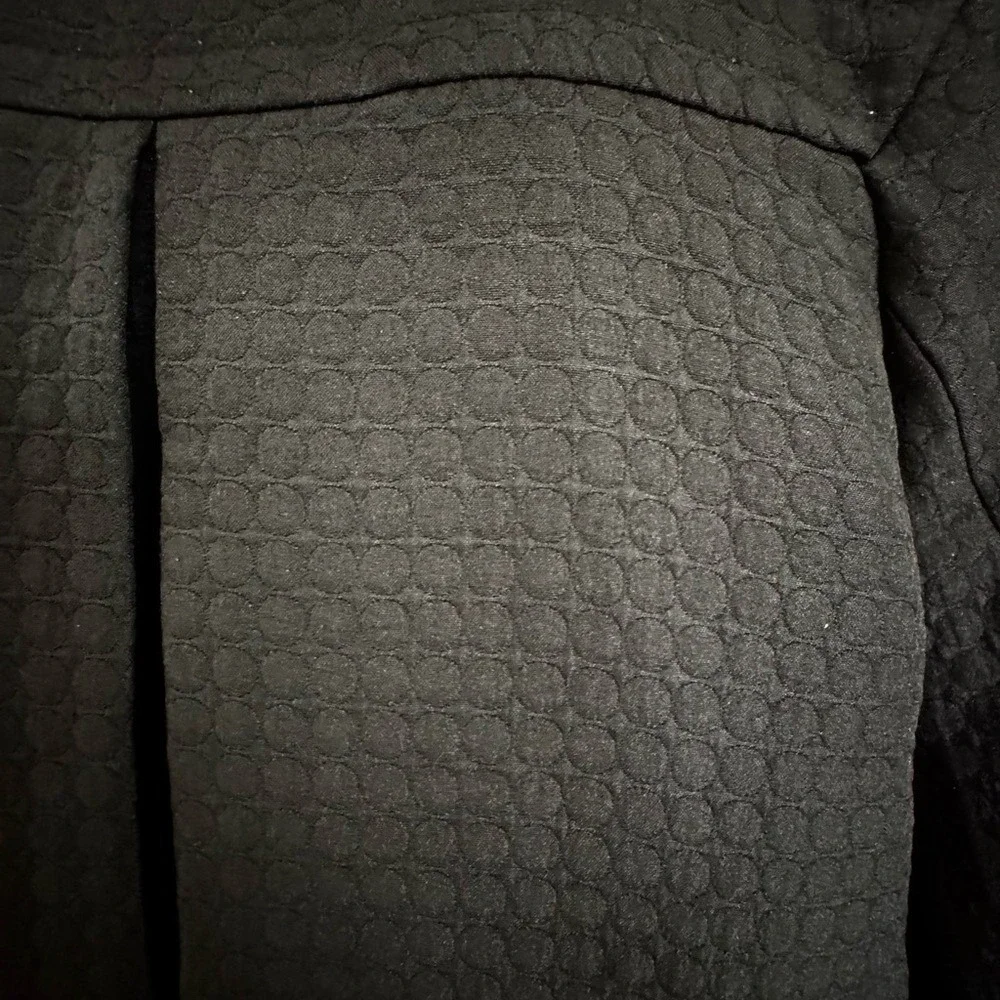 Women's Vintage Vibe Twee Black on Black Textured Polkadot Lined Peacoat Size 4 - Picture 8 of 9